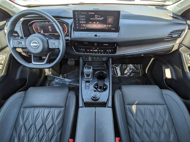 Used 2024 Nissan Rogue Platinum w/ Platinum Premium Package image 17