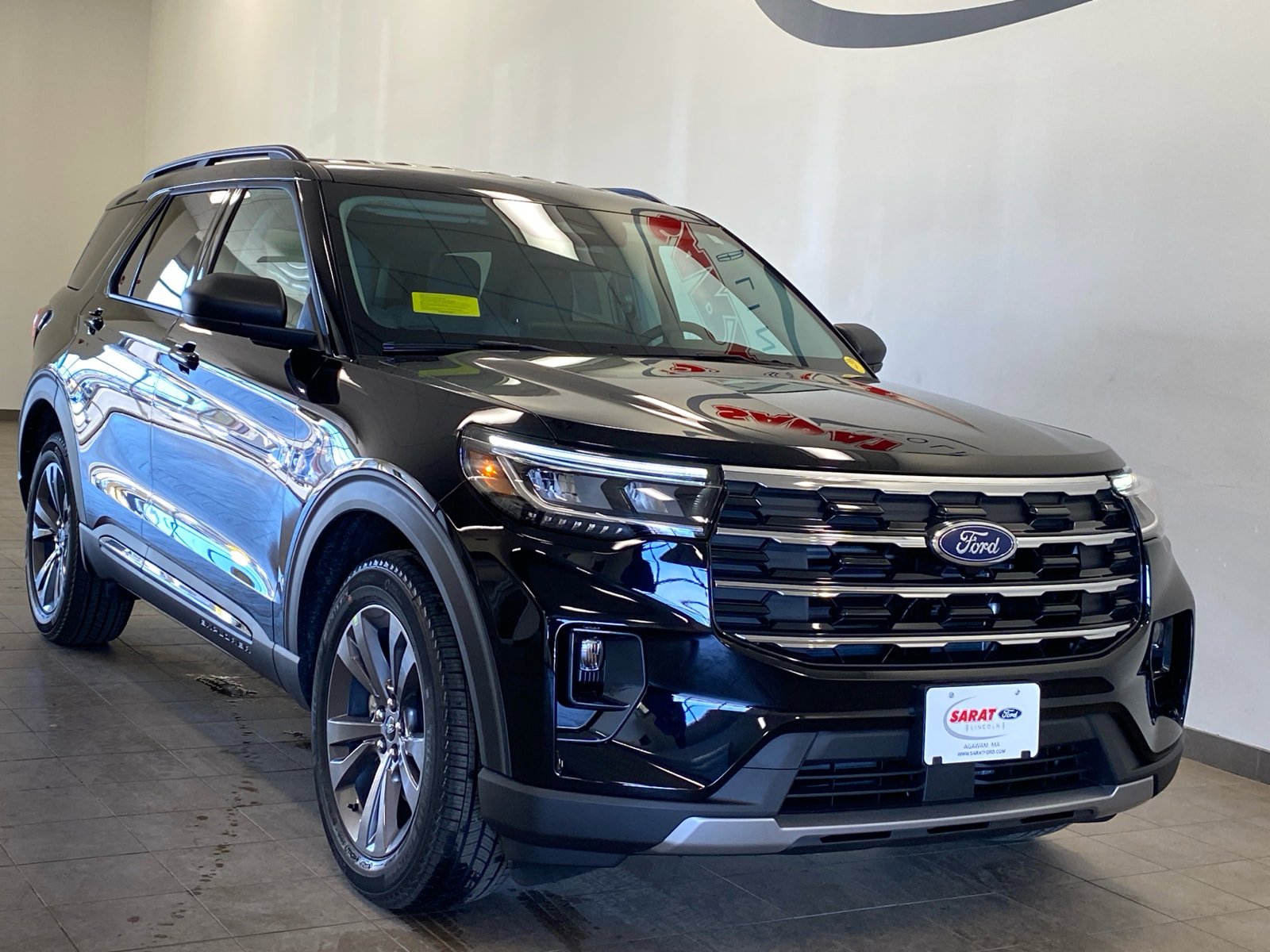 New 2026 Ford Explorer Active w/ Active Comfort Package AWD/4WD image 9