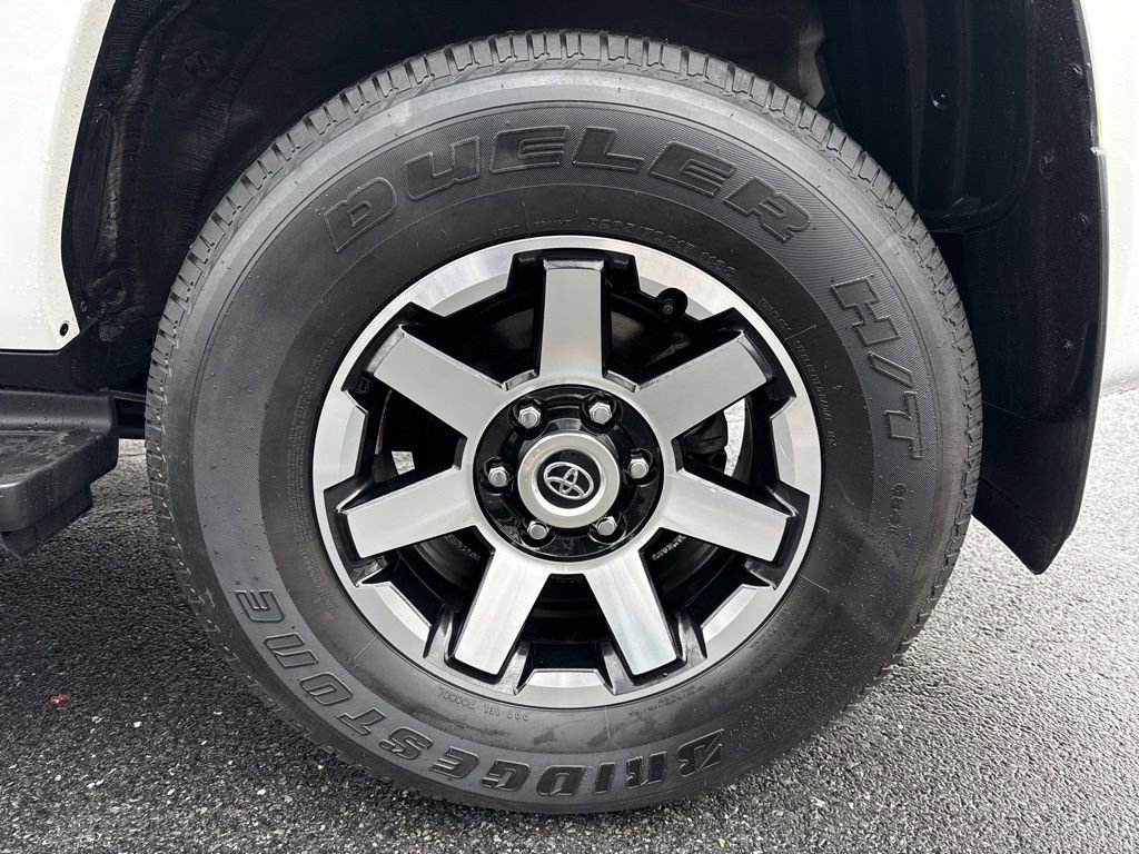 Used 2024 Toyota 4Runner TRD Off-Road Premium image 20