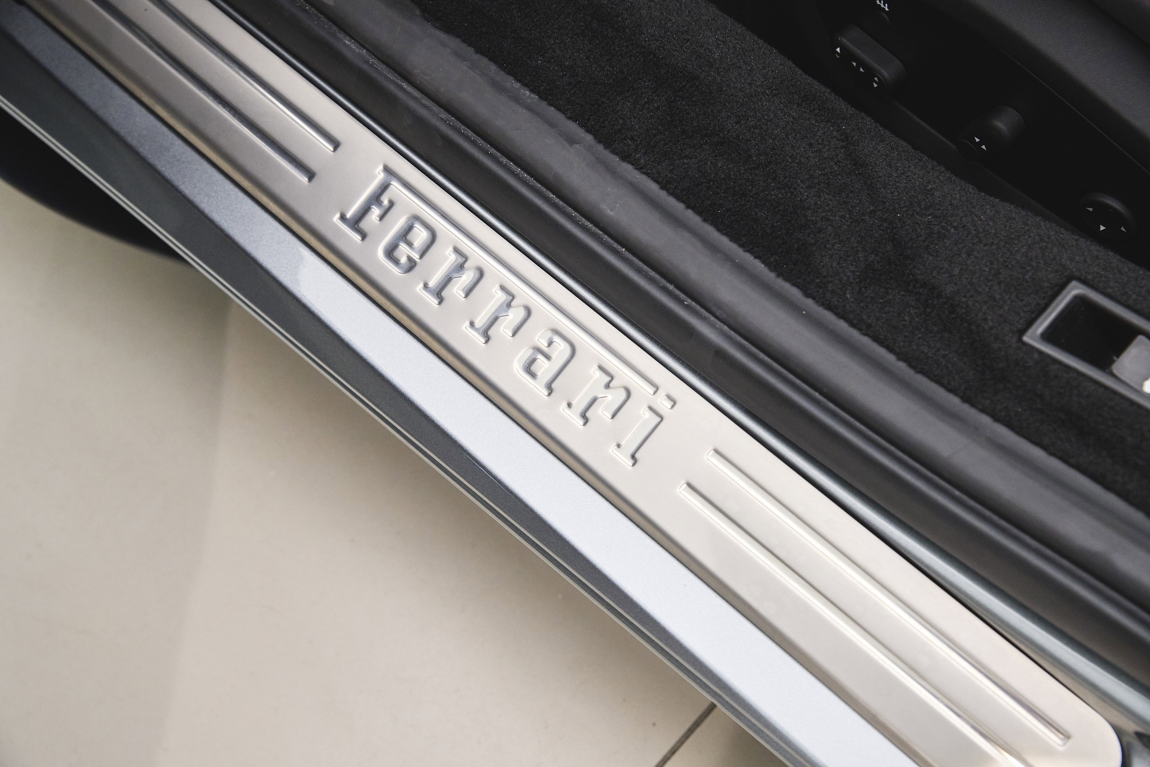 Used 2023 Ferrari F8 Tributo image 49