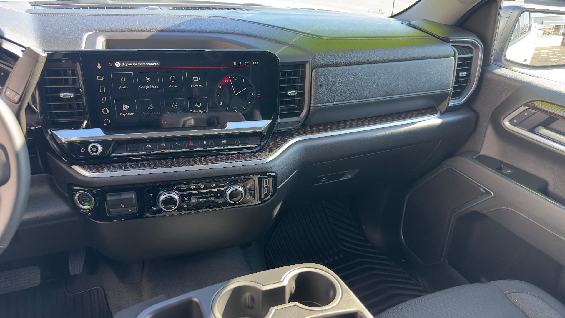 Used 2026 GMC Sierra 1500 Elevation image 10