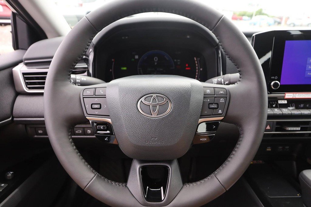 New 2026 Toyota Camry LE FWD image 10