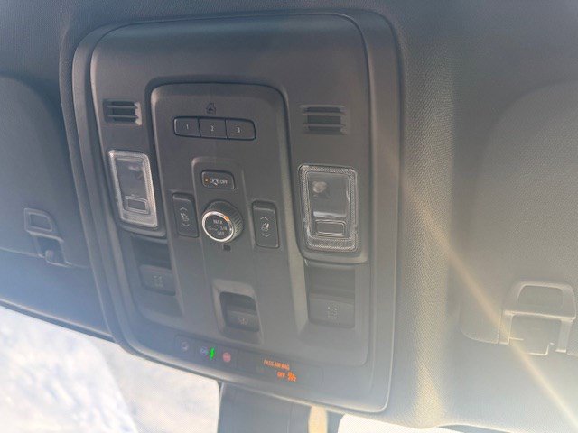 Used 2022 Chevrolet Tahoe RST w/ Luxury Package AWD/4WD image 20