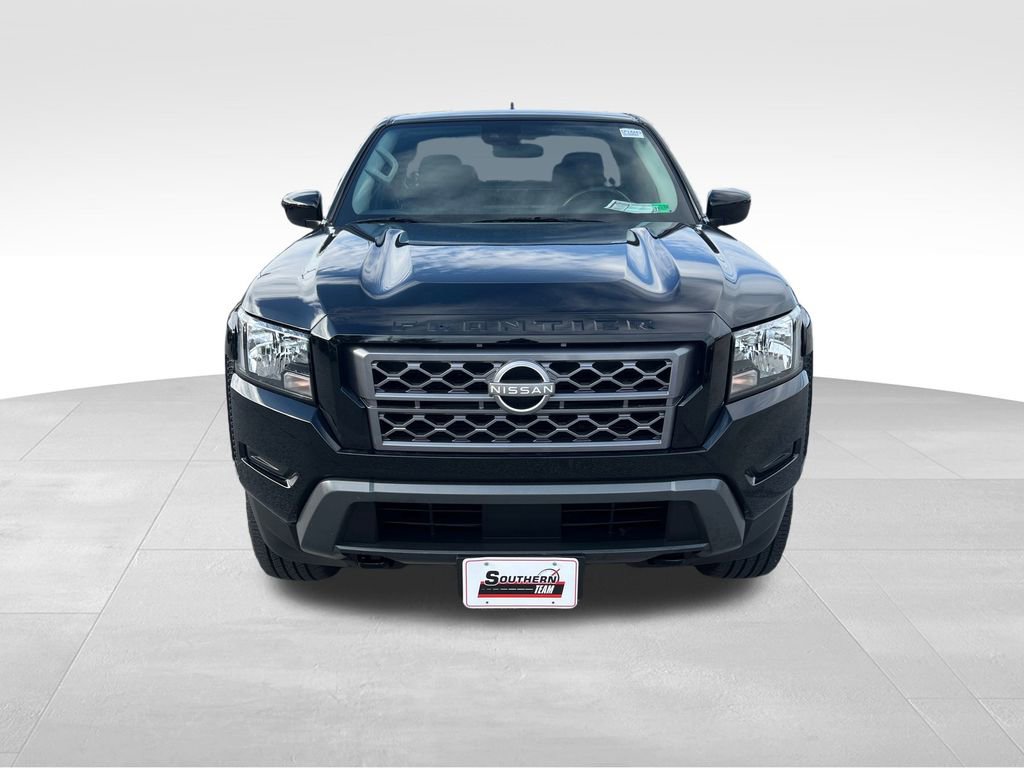 Used 2024 Nissan Frontier SV w/ Technology Package image 9