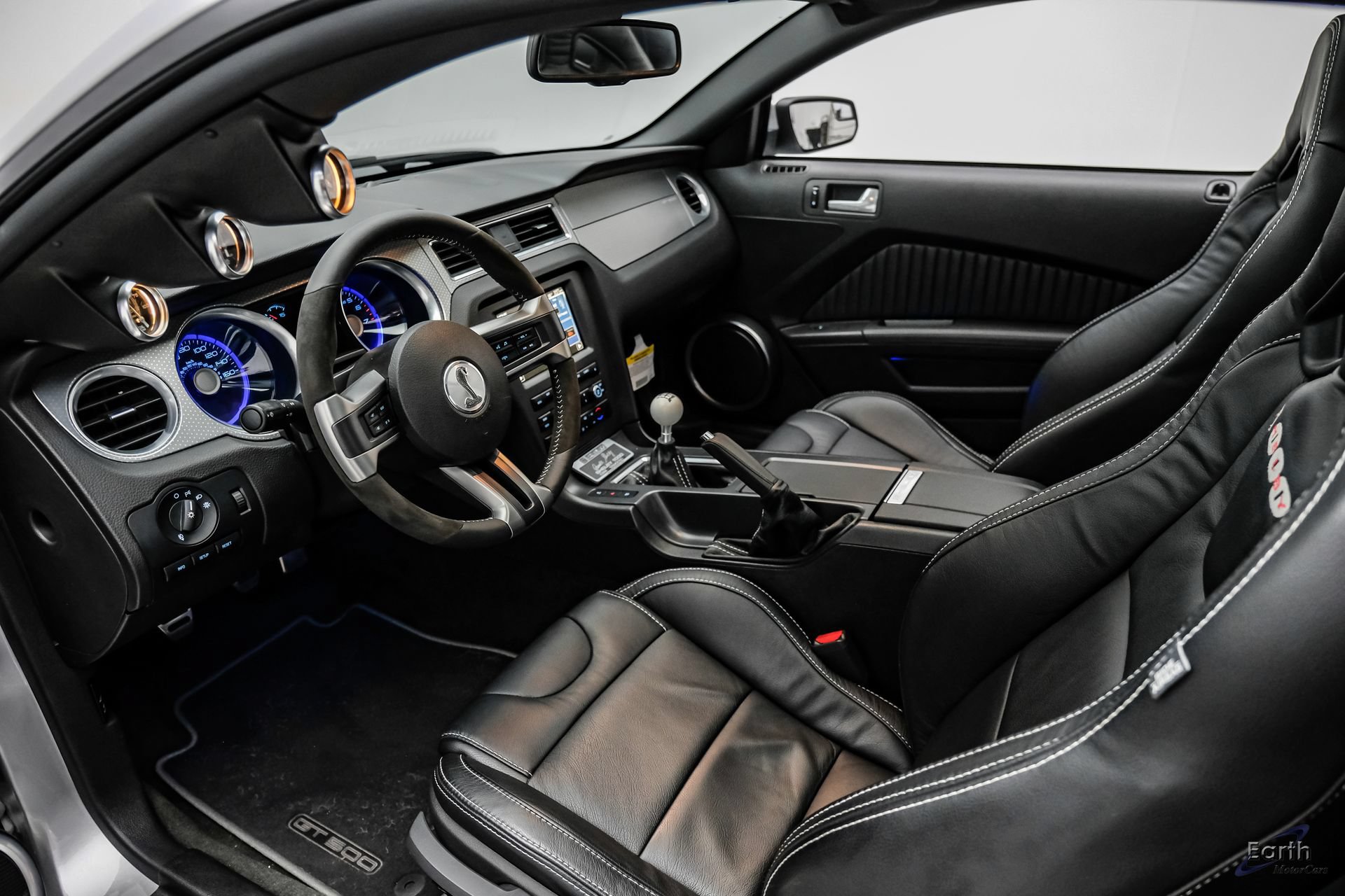 Used 2012 Ford Mustang Shelby GT500 w/ SVT Performance Pkg RWD image 2