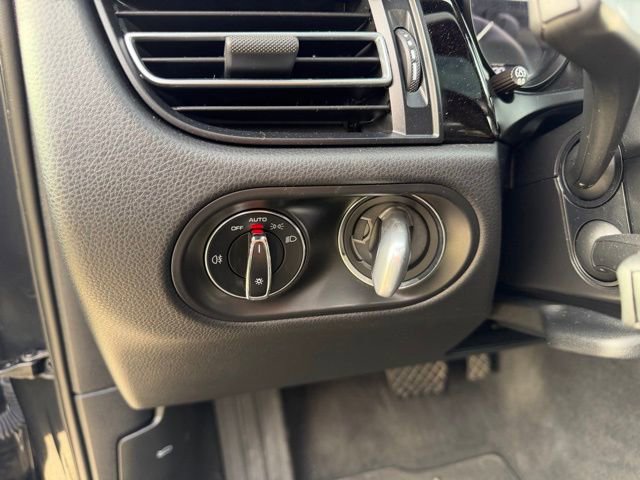 Used 2024 Porsche Macan Turbo image 16