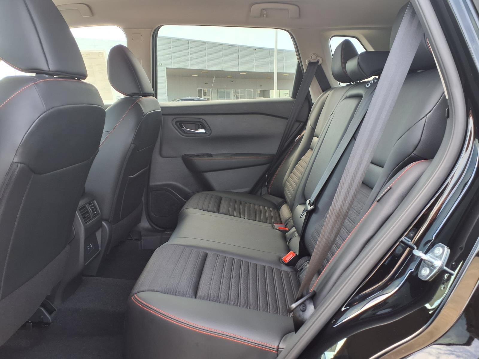 New 2026 Nissan Rogue SV AWD/4WD image 12