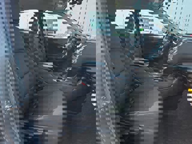 Used 2024 Chevrolet Malibu LT image 18