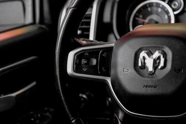 Used 2024 RAM 3500 Big Horn AWD/4WD image 19