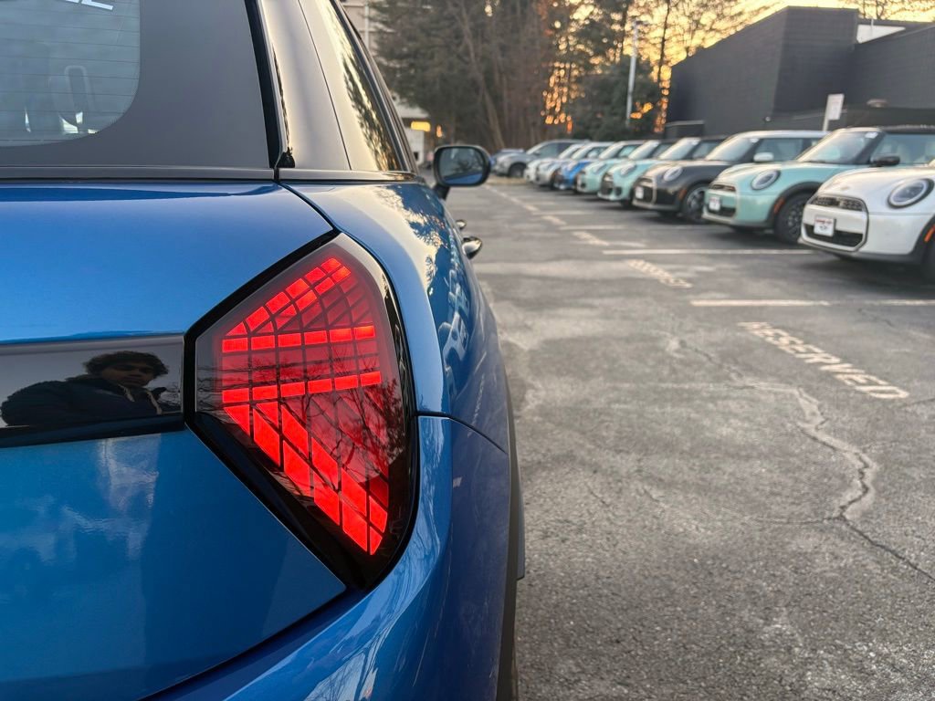 Used 2025 MINI Cooper S image 14