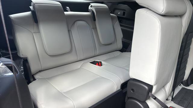 New 2026 Mitsubishi Outlander SE FWD image 26