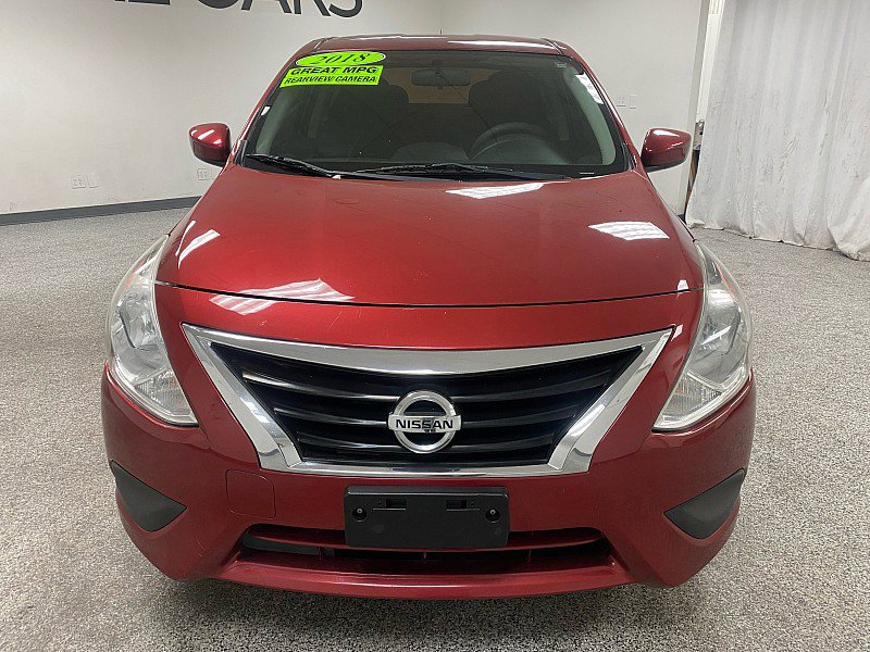 Used 2018 Nissan Versa SV image 2