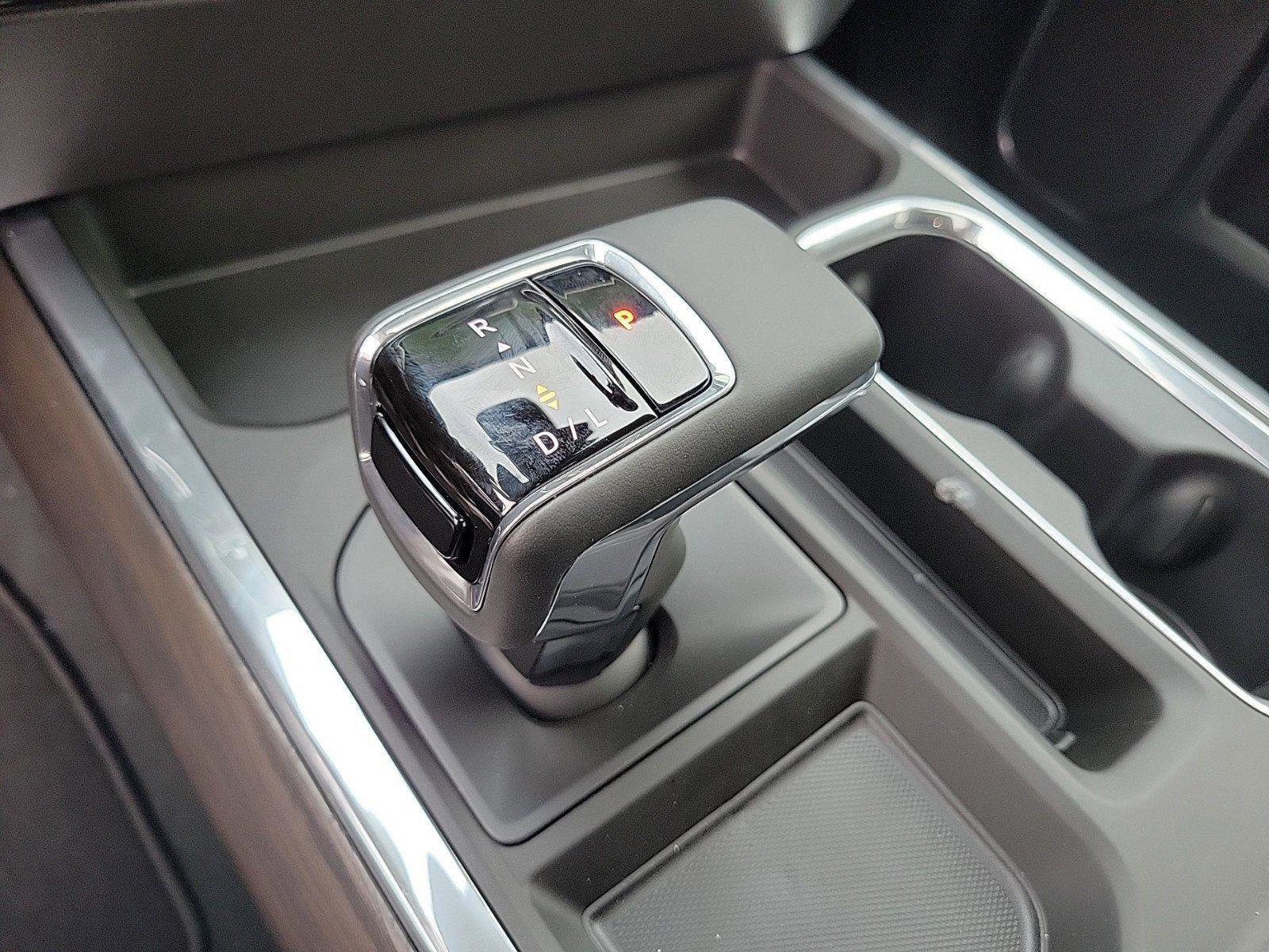 New 2026 GMC Sierra 1500 SLT w/ SLT Premium Package image 28