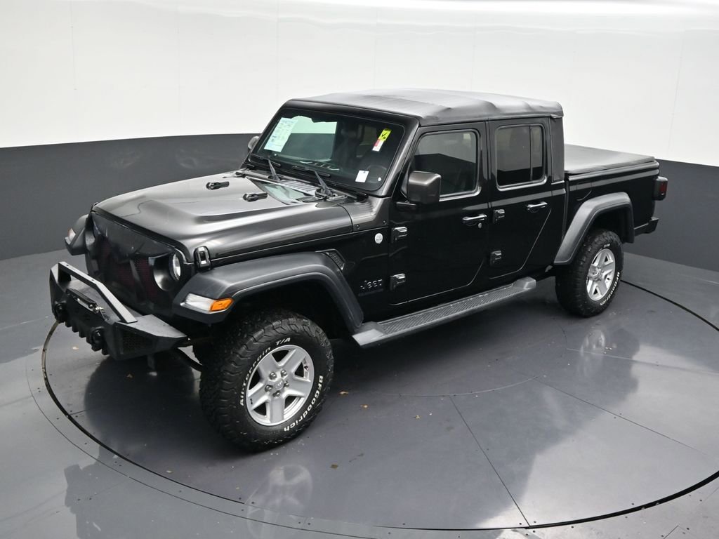 Used 2020 Jeep Gladiator Sport w/ Quick Order Package 24S image 16