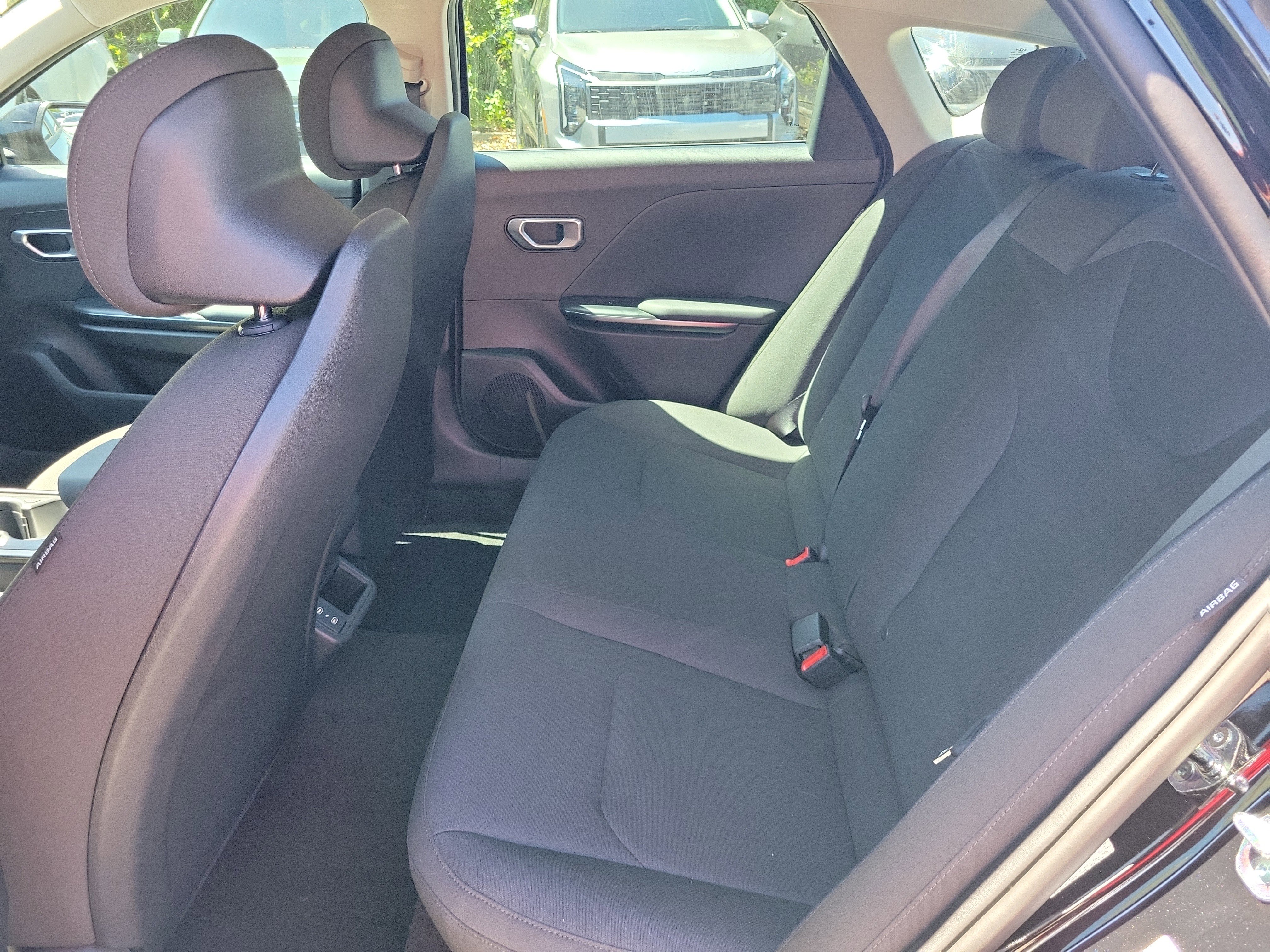 New 2026 Kia K4 FWD image 10