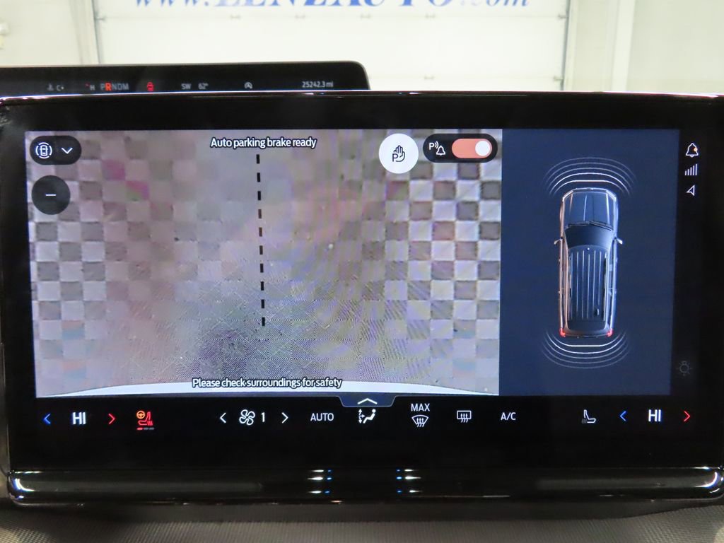 Used 2025 Ford Expedition Max Active image 19