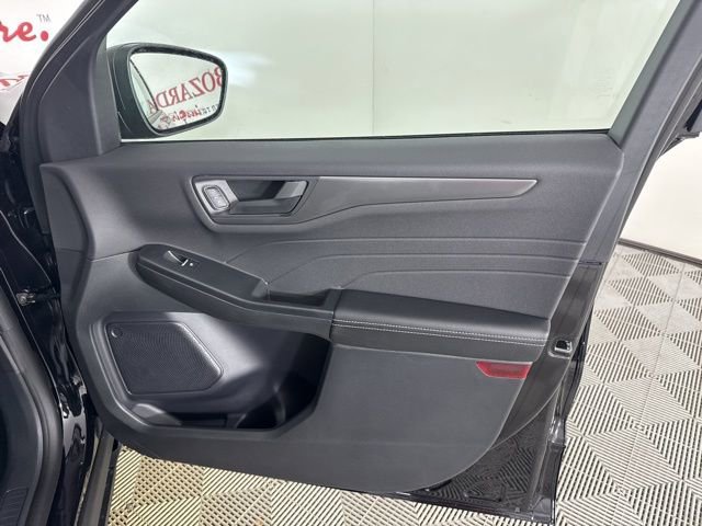 New 2026 Ford Escape Active image 21