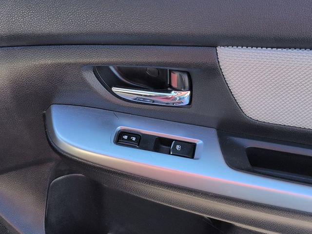 Used 2017 Subaru Crosstrek 2.0i Premium image 33