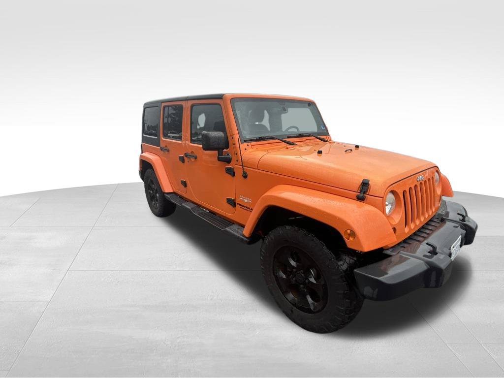 Used 2013 Jeep Wrangler Unlimited Sahara w/ Connectivity Group AWD/4WD image 21