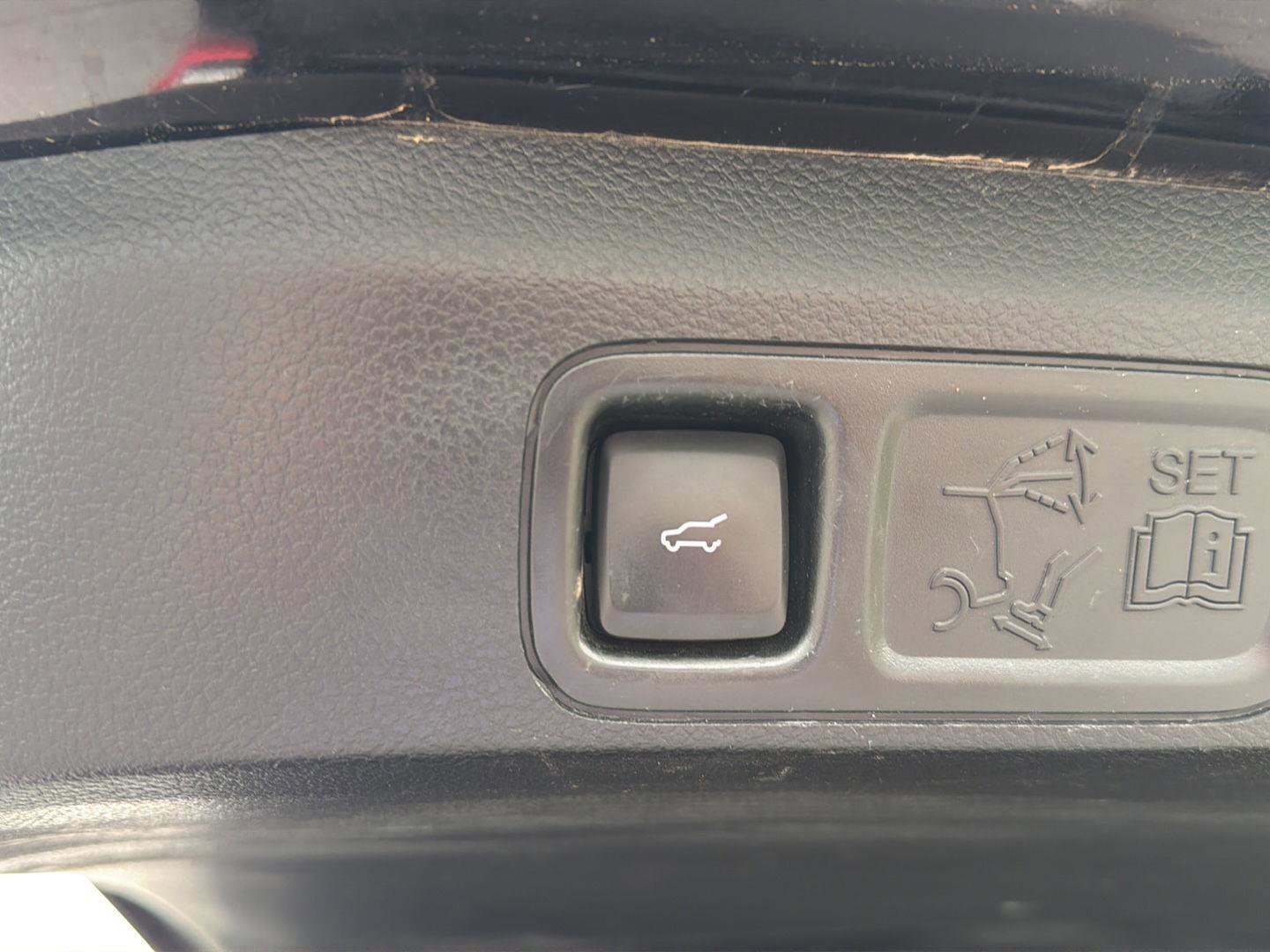 Used 2019 Ford Expedition Limited w/ Special Edition Package AWD/4WD image 38