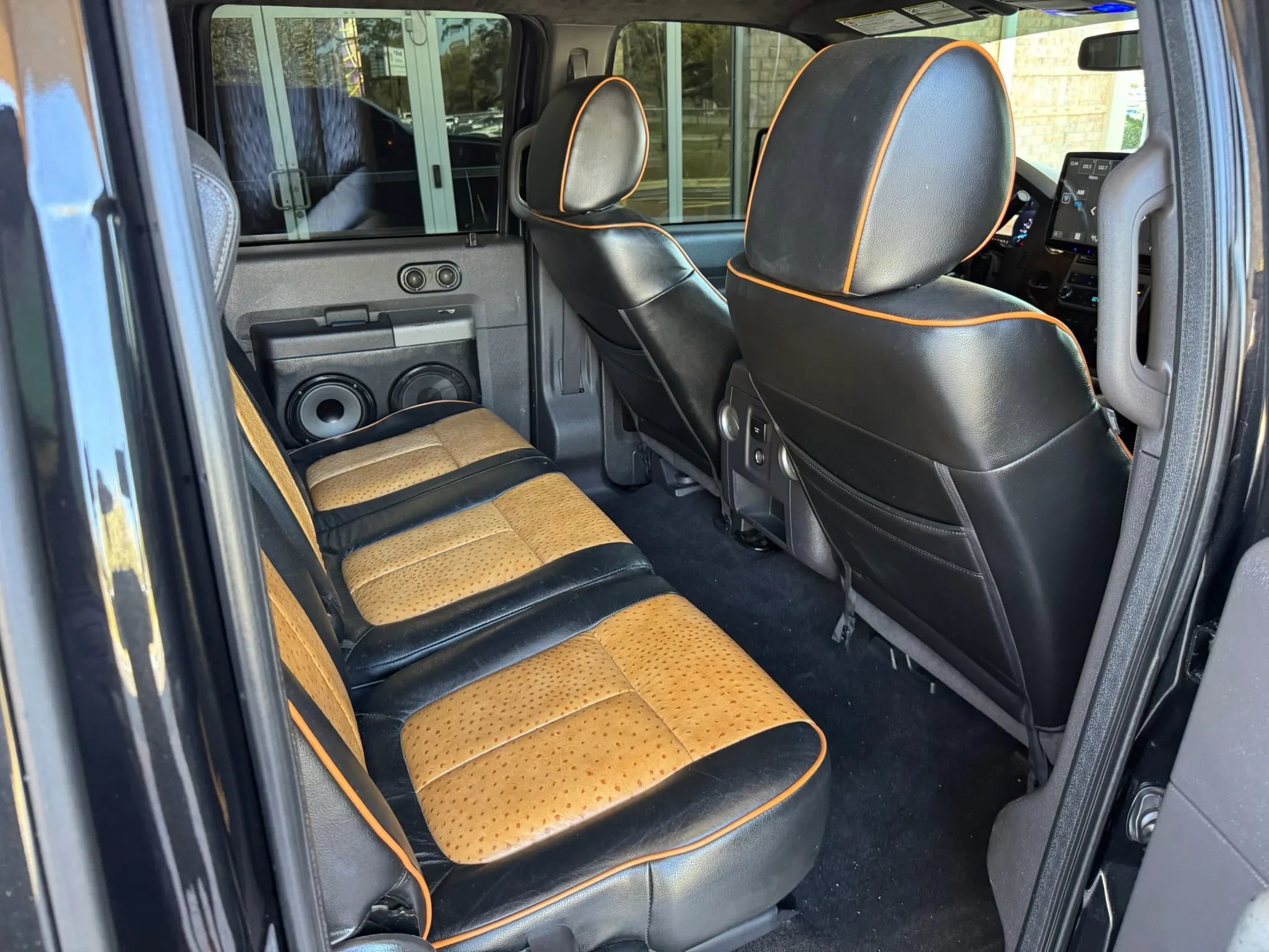 Used 2011 Ford F350 Lariat RWD image 21
