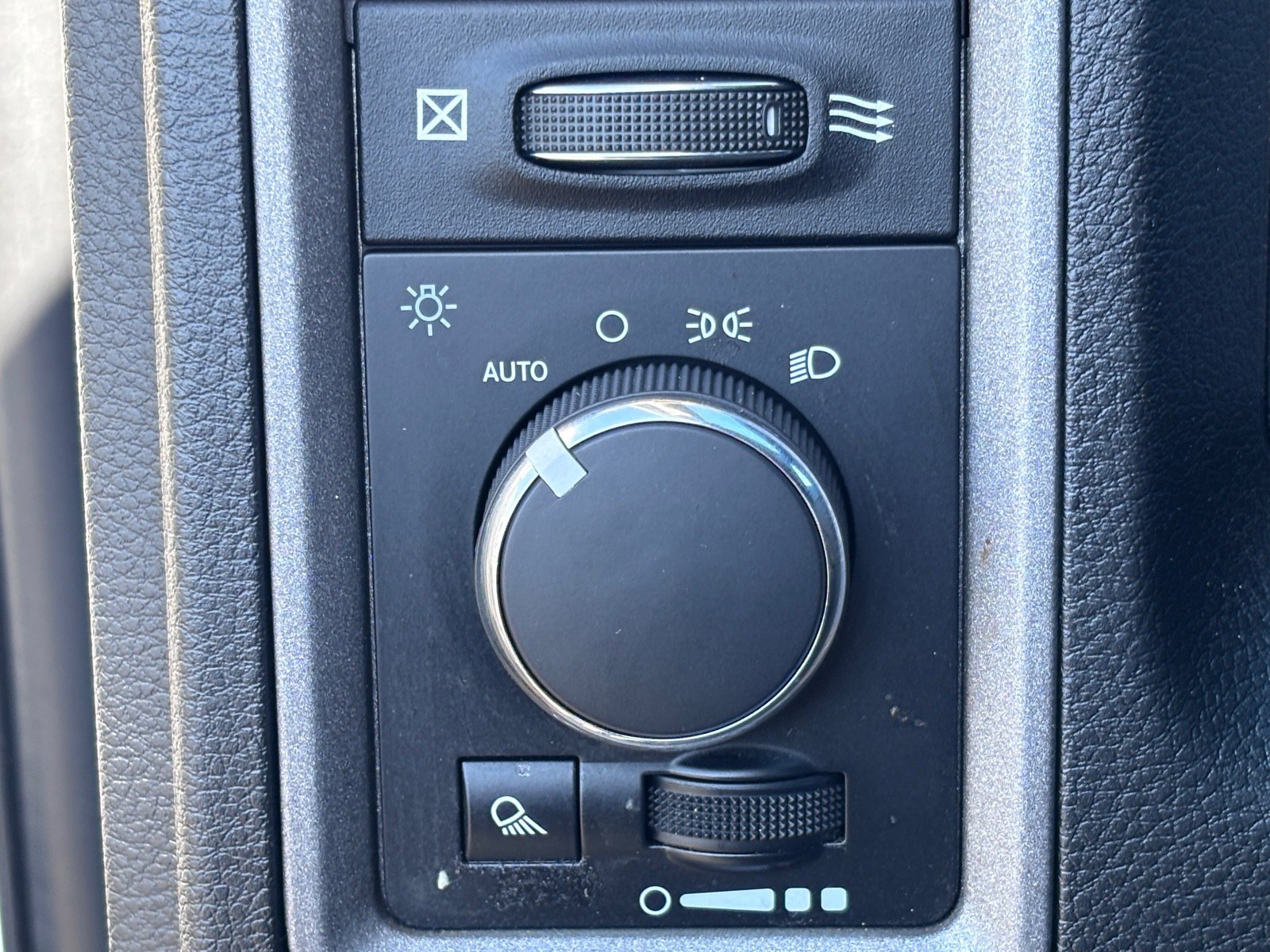 Used 2019 RAM 1500 Tradesman w/ Popular Equipment Group RWD image 17