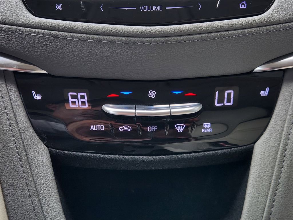 Used 2019 Cadillac XT5 Luxury image 19