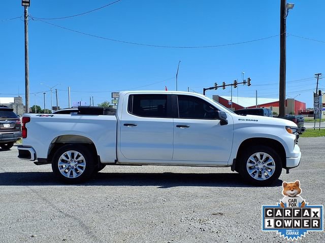 Used 2023 Chevrolet Silverado 1500 Custom AWD/4WD image 2