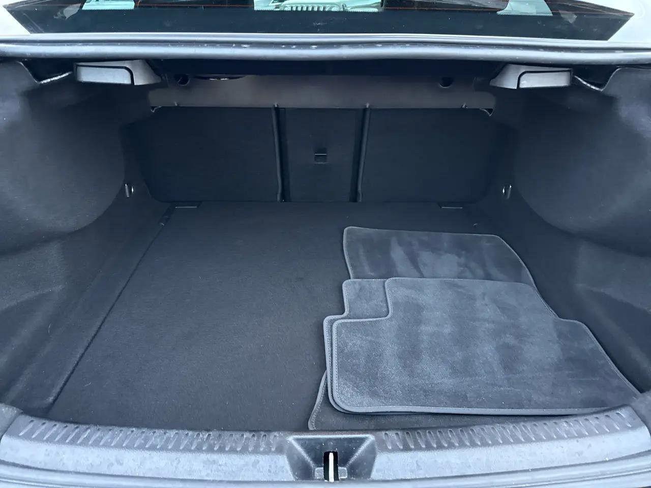 Used 2022 Mercedes-Benz A 220 4MATIC w/ AMG Line image 18