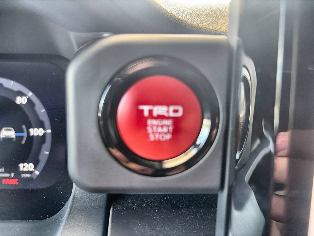 Used 2024 Toyota Tacoma TRD Off-Road w/ TRD Off Road Upgrade Package AWD/4WD image 17