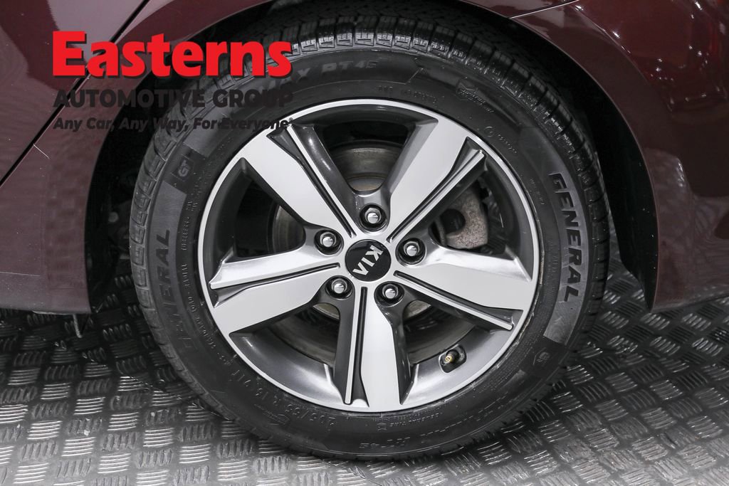 Used 2018 Kia Forte LX w/ LX Popular Package image 8