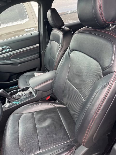 Used 2019 Ford Explorer Sport w/ Equipment Group 401A image 9
