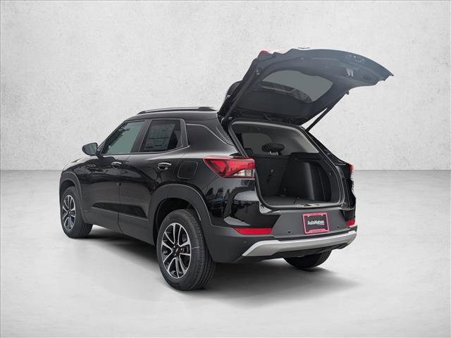 New 2026 Chevrolet TrailBlazer LT w/ Convenience Package image 9