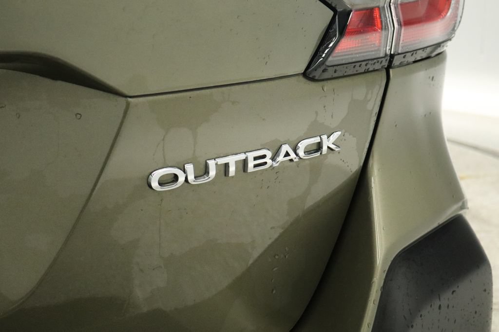 Used 2025 Subaru Outback Premium AWD/4WD image 20
