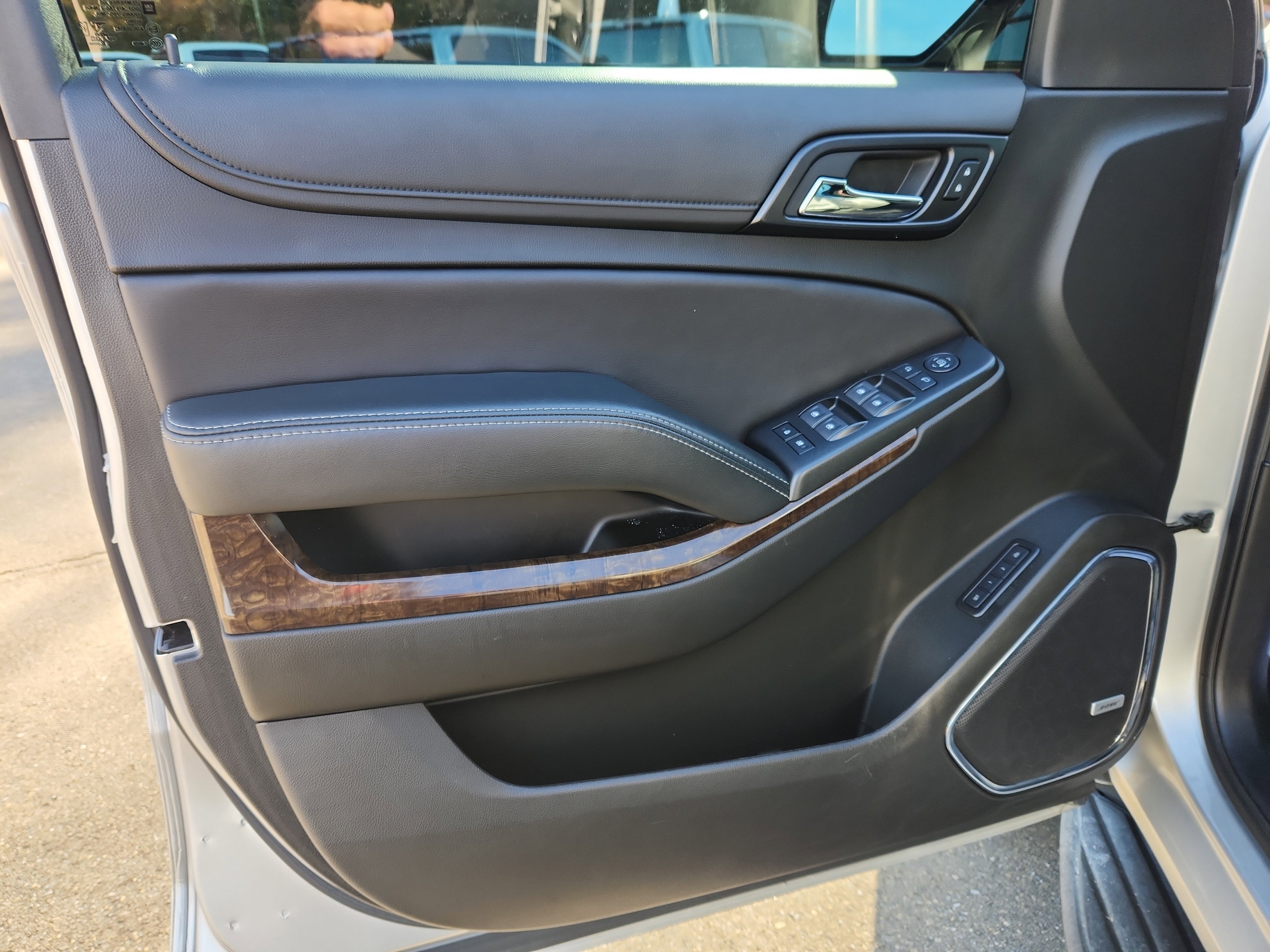 Used 2020 Chevrolet Tahoe LT image 11