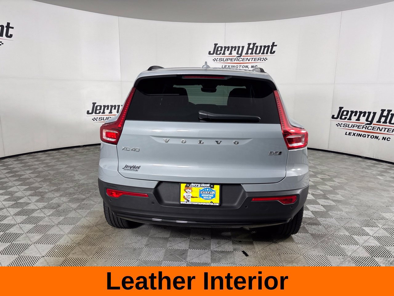Used 2026 Volvo XC40 B5 Plus AWD/4WD image 6