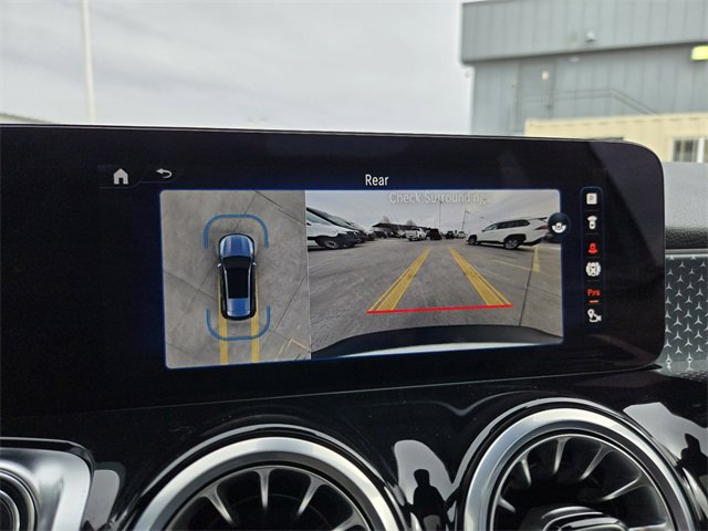 Used 2024 Mercedes-Benz EQB 300 300 image 25