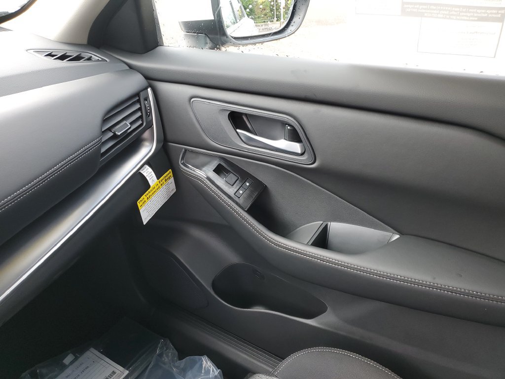New 2026 Nissan Rogue SV AWD/4WD image 35