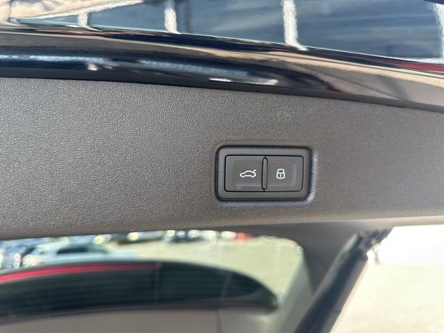 New 2025 Audi Q5 Premium Plus image 14