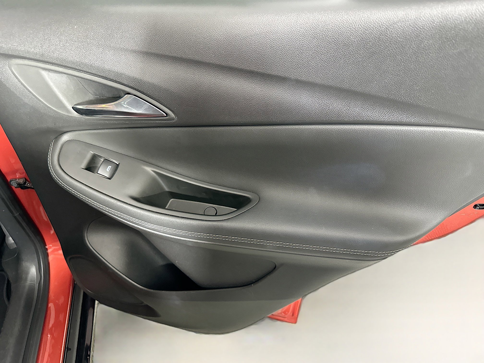 Used 2024 Buick Encore GX Sport Touring w/ Comfort Package image 28