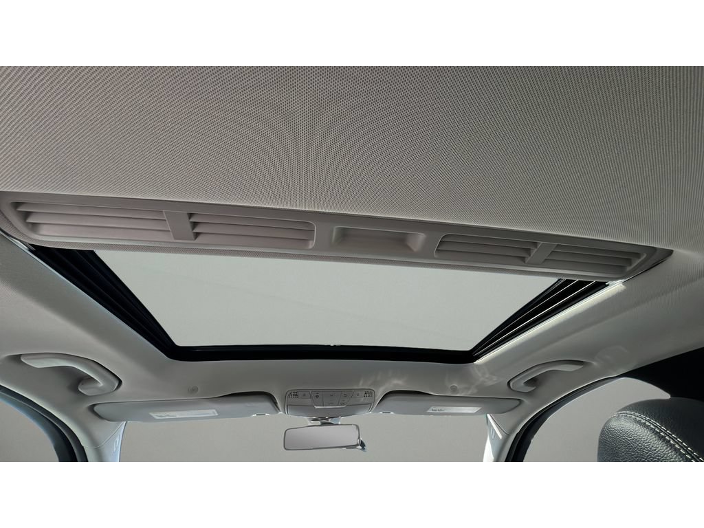 Used 2020 Mercedes-Benz C 300 4MATIC Sedan image 29