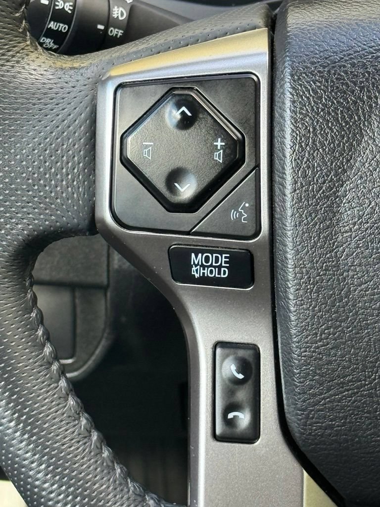 Used 2021 Toyota Tacoma SR5 w/ Technology Package AWD/4WD image 24