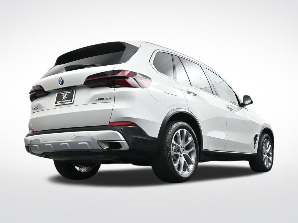 Used 2025 BMW X5 xDrive40i AWD/4WD image 34