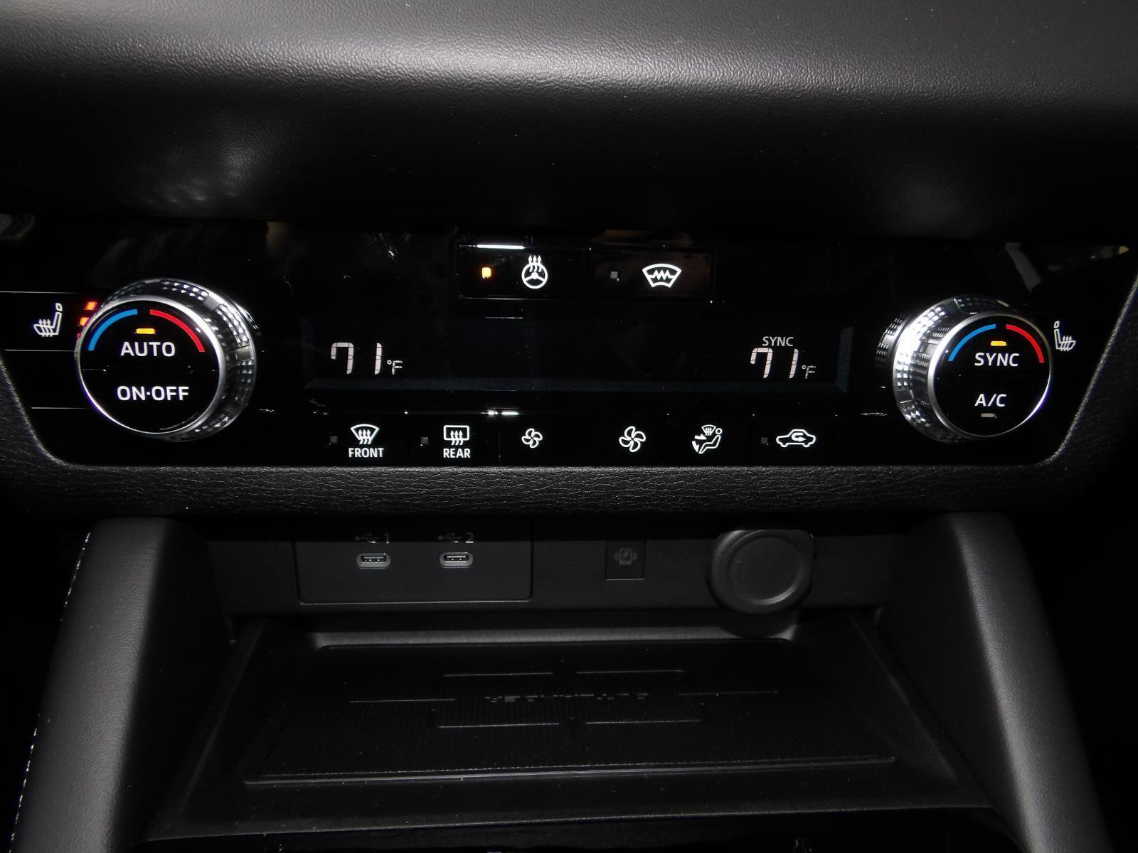 New 2026 Mitsubishi Outlander SE image 20