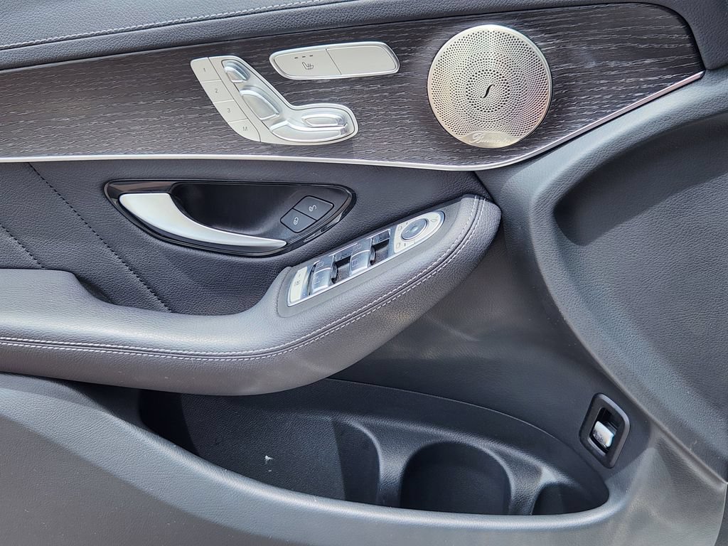 Certified 2023 Mercedes-Benz GLC 300 4MATIC Coupe image 22