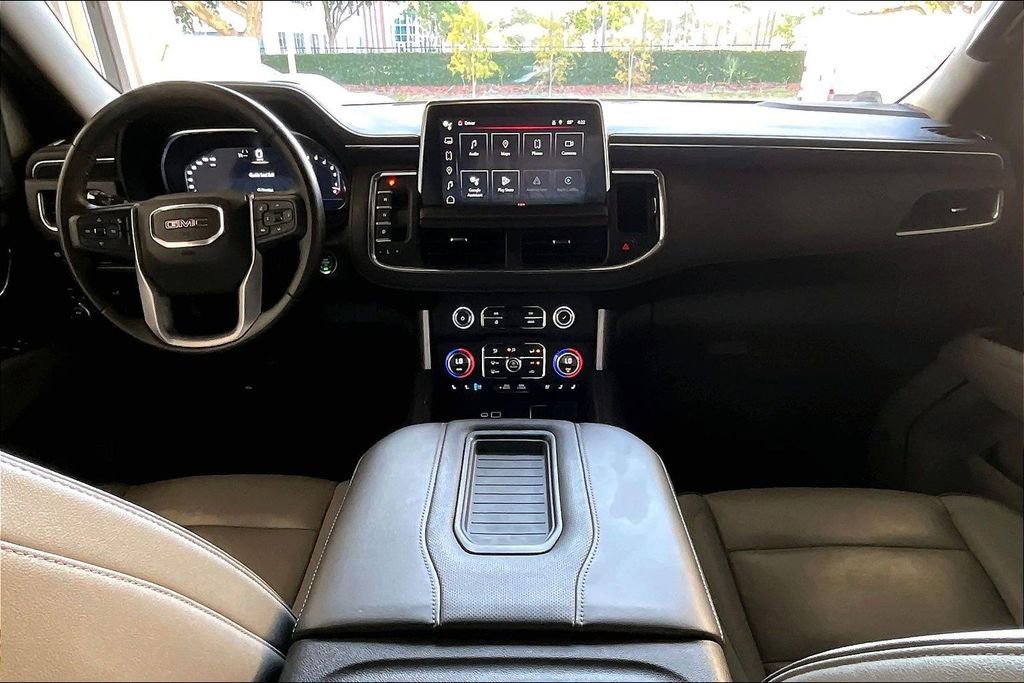 Used 2024 GMC Yukon SLT image 6