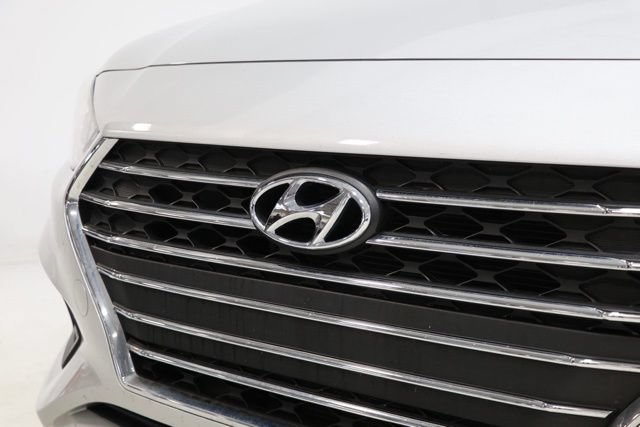 Used 2022 Hyundai Accent SE FWD image 10