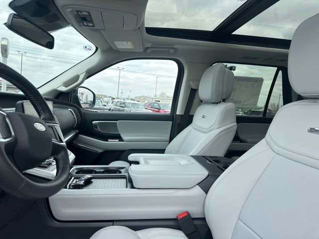 New 2026 Ford Expedition Platinum w/ Driver's Package AWD/4WD image 37