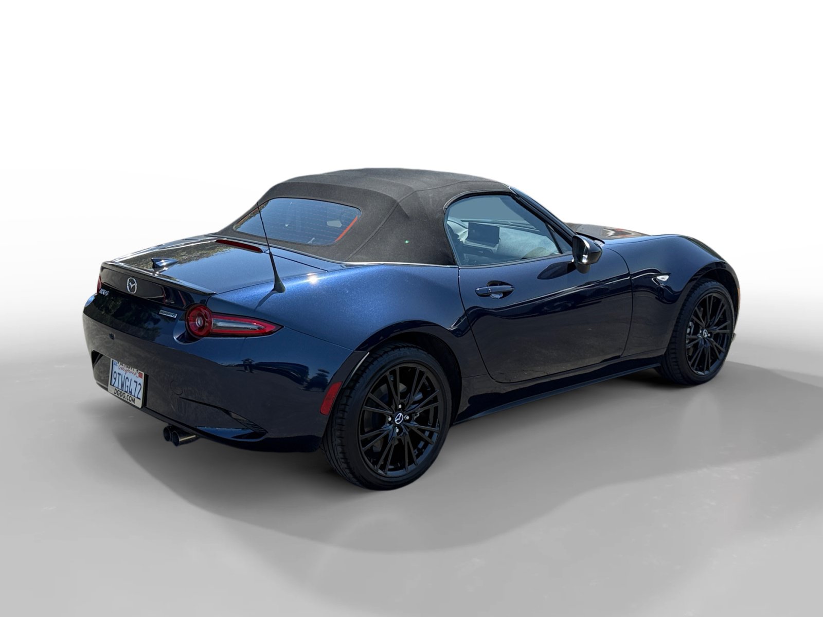 Certified 2025 MAZDA MX-5 Miata Club RWD image 5