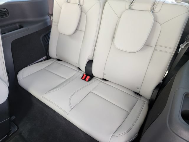 New 2026 Lincoln Aviator AWD w/ Jet Appearance Package image 15